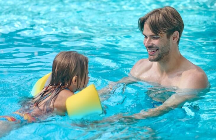 How Swimming Encourages Parents To Adopt Healthier Habits Too