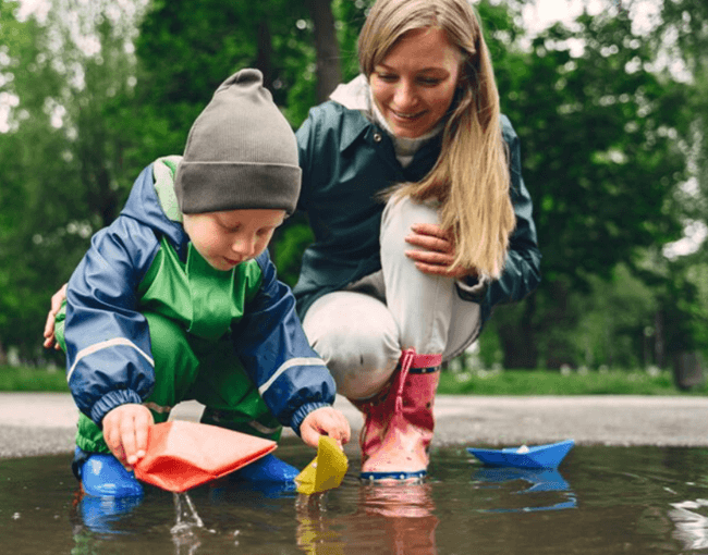 How Water Confidence Can Help Kids Handle Social Challenges Better