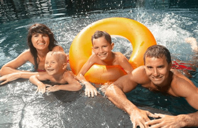 The New Trend Of Weekend Family Swim Sessions In The Uk