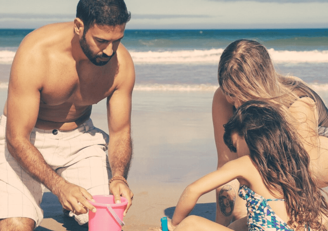 Family Beach Holiday Safety Is Dominating Parent Searches Heres What The Coastguard Wants You To