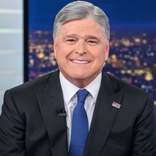 Sean Hannity Weight Gain Prednisone Puffiness And The Story Behind The Viral Clips