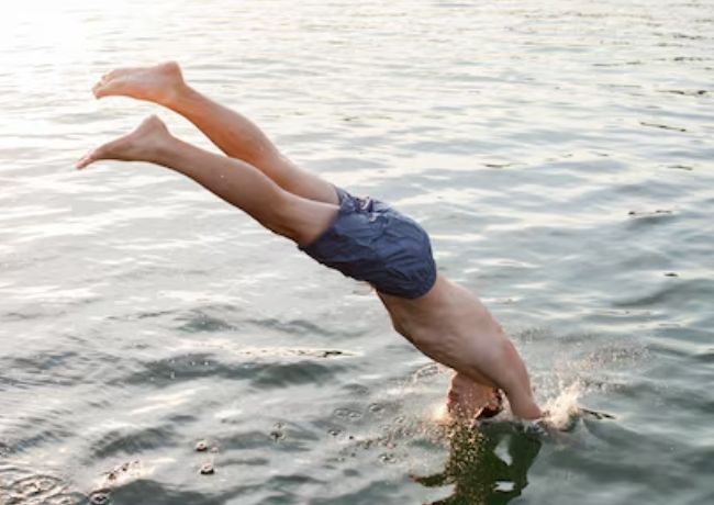 Swimming The Seconds That Decide Whether You Live Or Drown