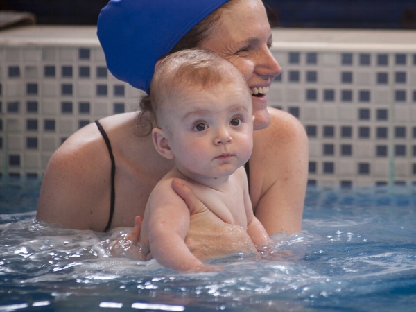 What Baby Swim Safety Reveals About Childrens Swimming Confidence