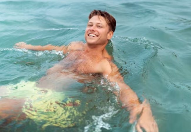 Cold Water Swimming Benefits That Will Make You Brave The Freeze This Weekend