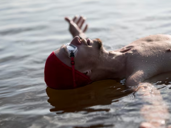 Swimming with a verruca: UK public pool hygiene regulations